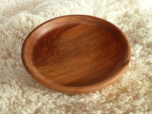 Petite assiette en bois de pommier