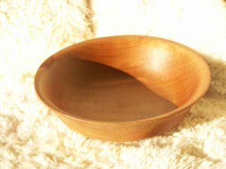 Assiette creuse en merisier