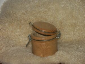 Pot "Plus que Parfait" en bois de frêne