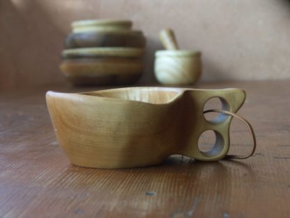 Kuksa en érable, modèle avec deux trous pour les doigts