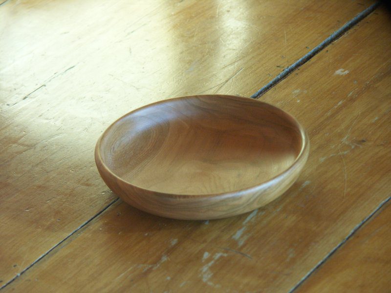 Petite assiette en cerisier – Image 5