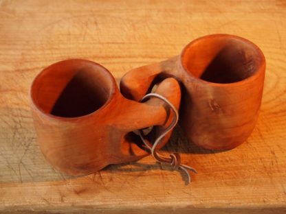 Mug amoureux en bois de pommier