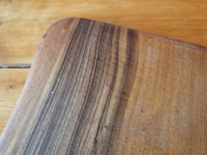 Planche à découper en bois de noyer