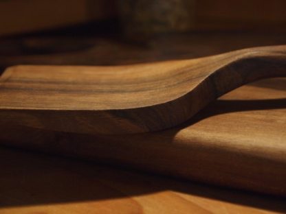 Spatule en bois de noyer