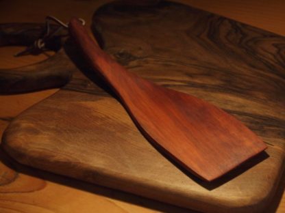 Spatule en bois de poirier