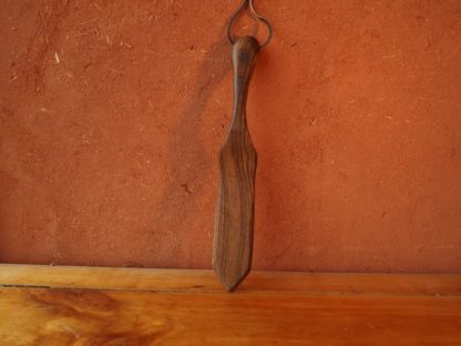 Spatule à crêpes en noyer