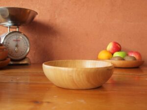 Assiette en bois de frêne