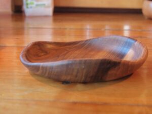 Assiette en noyer - 23cm 981