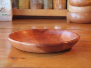 Assiette en pommier. Taille enfant - 20 cm 985