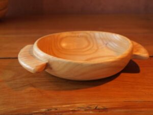 Assiette en frêne pour petit chevalier - 15cm 972