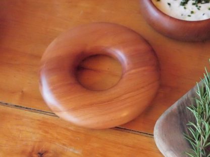 Dessous de plat en pommier