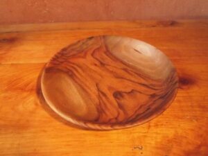 Assiette en noyer - 22cm 931