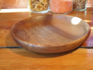 Assiette en noyer - 20cm 927