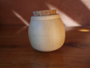 Pot à épices en érable "culbuto"
