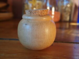 Pot à épices en érable  "culbuto"