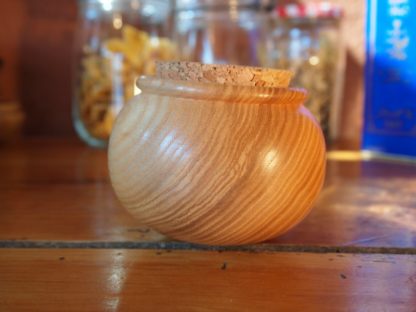 Pot à épices en frêne olivier "culbuto" – Image 2