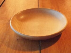 Assiette en érable - Taille bébé 924