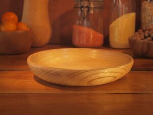 Assiette creuse en frêne 904