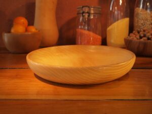 Assiette creuse en frêne 893