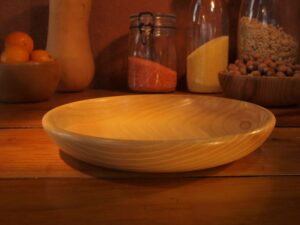 Assiette creuse en frêne 892
