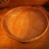 Assiette creuse en frêne olivier ondé – Image 4