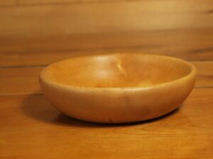 Assiette creuse en érable 872