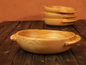 Assiette à oreille en frêne-olivier 854