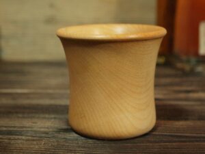 Verre en bois d'érable – Taille bébé