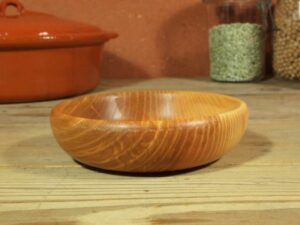 Assiette en frêne-olivier - Taille bébé 821