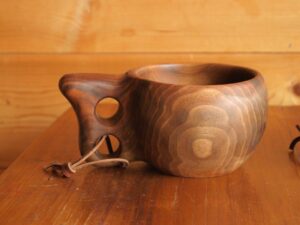 Grande kuksa en noyer