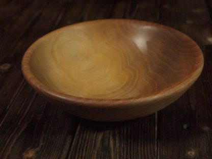 Assiette creuse en noyer – Image 3