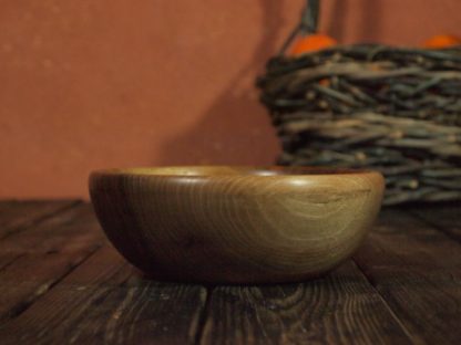 Petite assiette creuse en noyer – Image 2