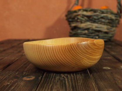 Assiette creuse en frêne