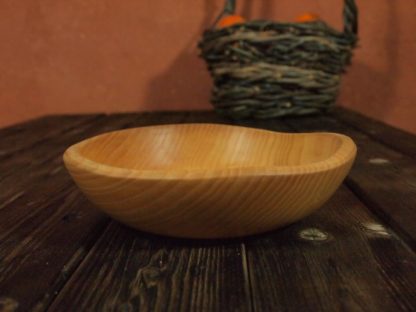 Assiette creuse en frêne