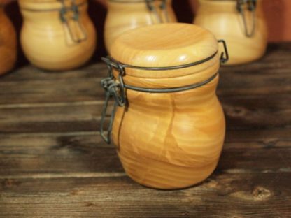 Pot "presque-parfait" en frêne – Image 4