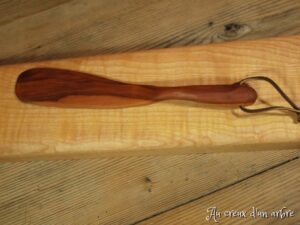 Spatule à crêpes en pommier