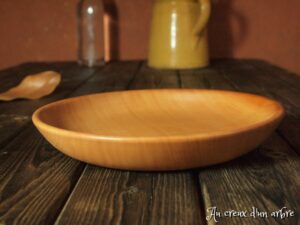 Assiette mi-creuse en poirier 691