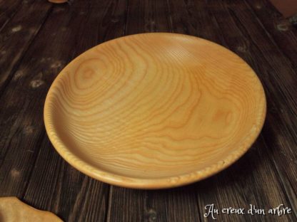 Assiette creuse en frêne ondé – Image 5