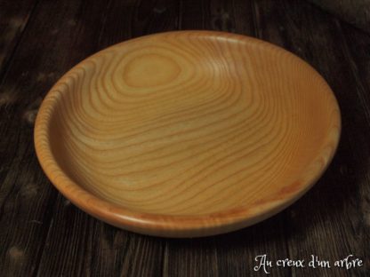 Assiette creuse en frêne ondé – Image 3