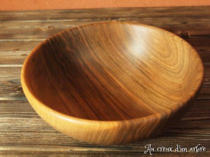 Assiette creuse en noyer – Image 2