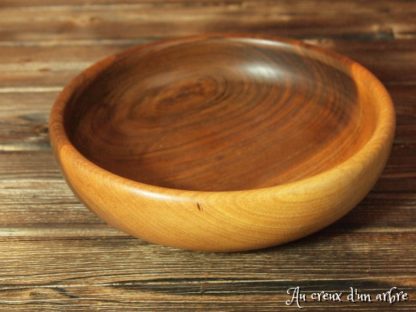 Assiette creuse en noyer – Image 2