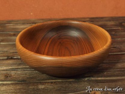 Assiette creuse en noyer – Image 3