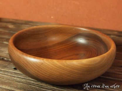 Assiette creuse en noyer – Image 3