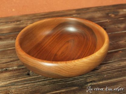 Assiette creuse en noyer – Image 2