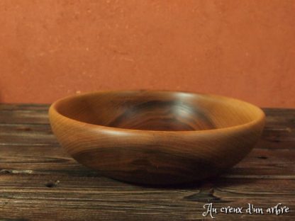 Assiette creuse en noyer – Image 3