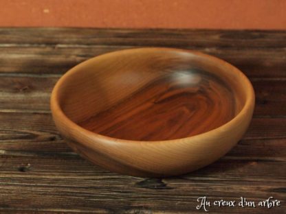 Assiette creuse en noyer – Image 3