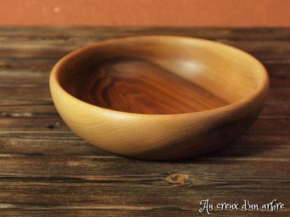 Assiette creuse en noyer – Image 2
