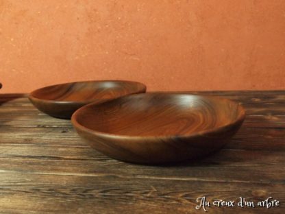 2 assiettes creuses en noyer – Image 3