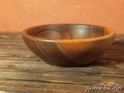 Assiette creuse en noyer – Image 3
