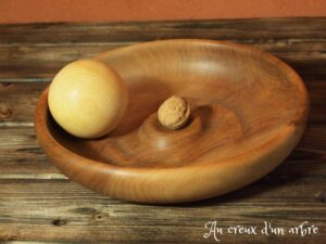 Casse-noix en noyer